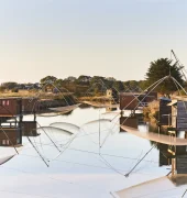 photo of the fisheries at Le Porteau with the fishermen's huts