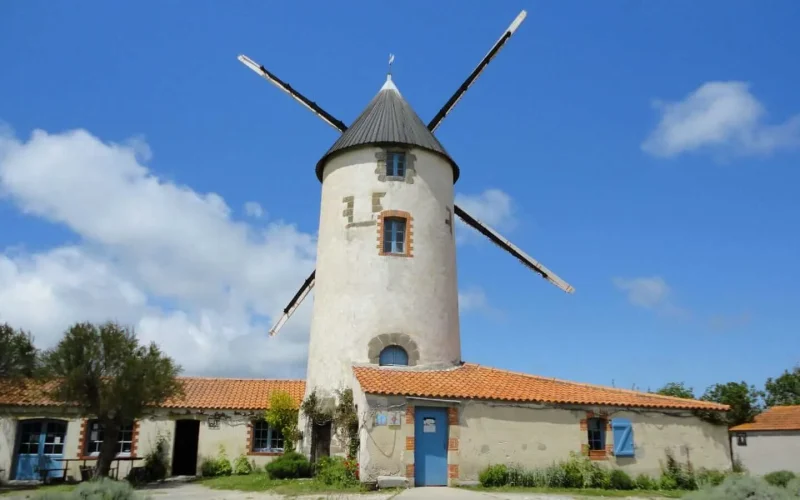 windmills in vendée