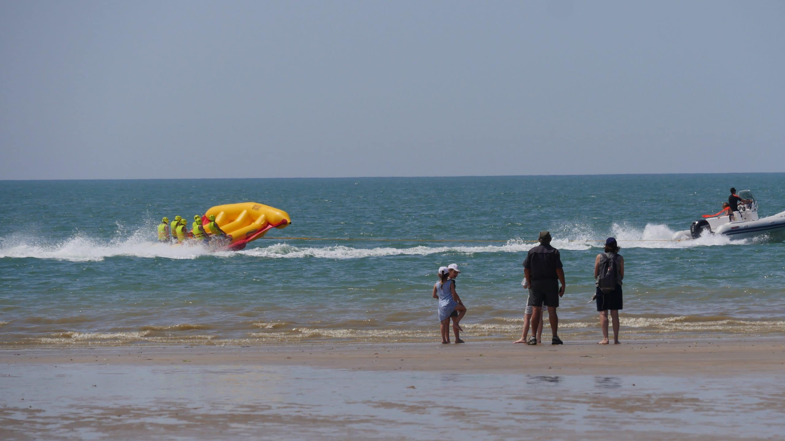 Towed inflatable rings